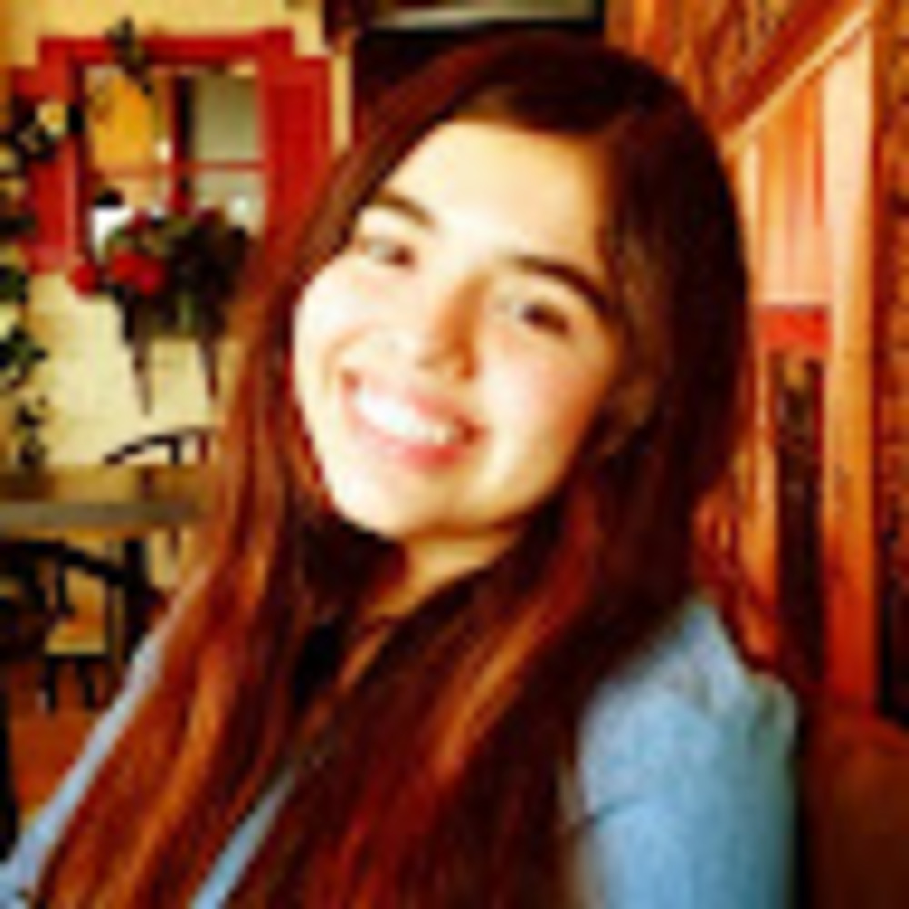 Meet your Posher, Andrea m.
